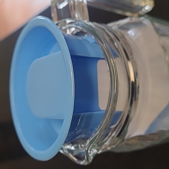 Aqua Wave Water Pitcher - Picture 7 of 8